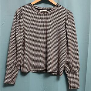 Jules & Leopold Black and White Houndstooth Long Sleeve Top